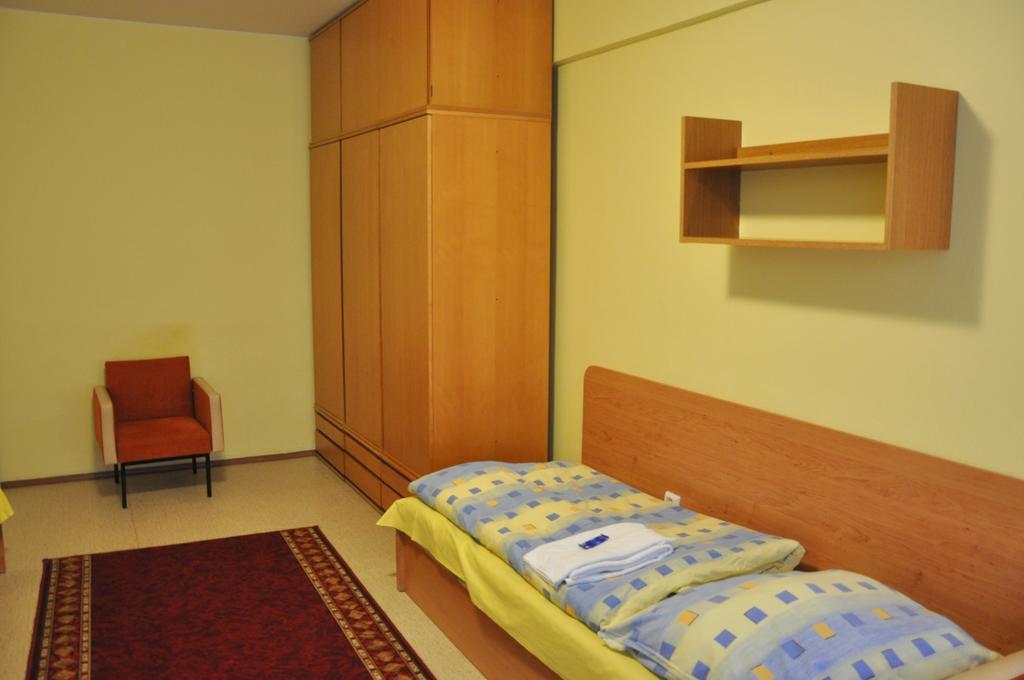Hotel Komarov Brno Esterno foto