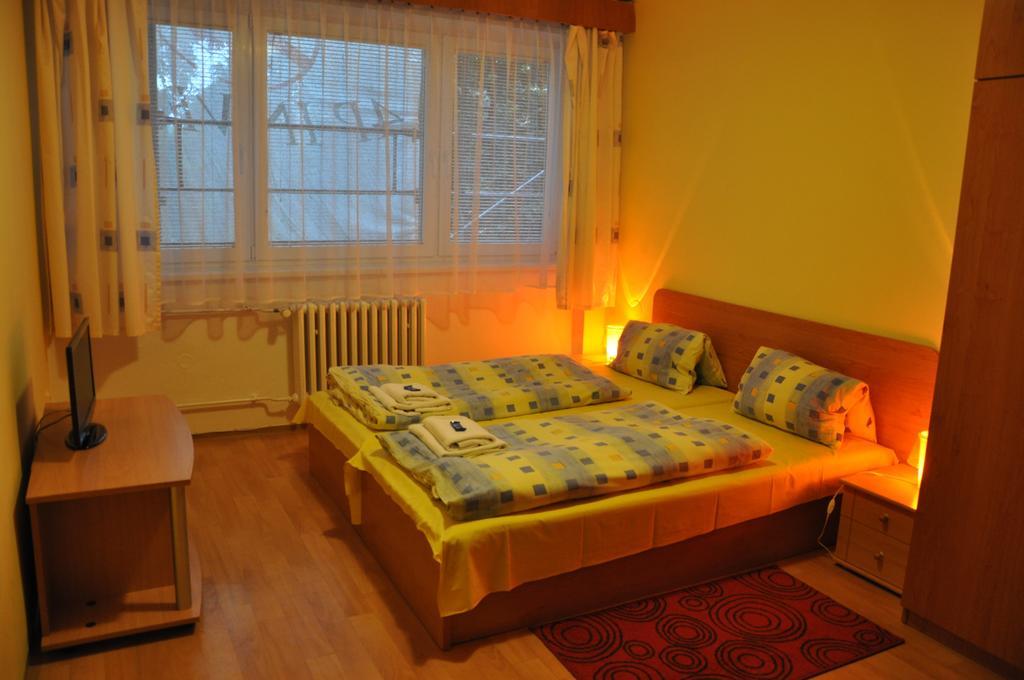 Hotel Komarov Brno Esterno foto